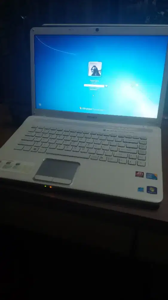 Laptop sony lawas windows 7 mulus