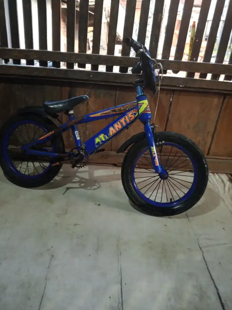 Sepeda bmx atlantis 18