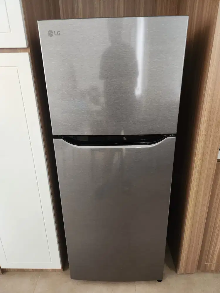 LG REFRIGERATOR 2 DOOR 202 L SILVER