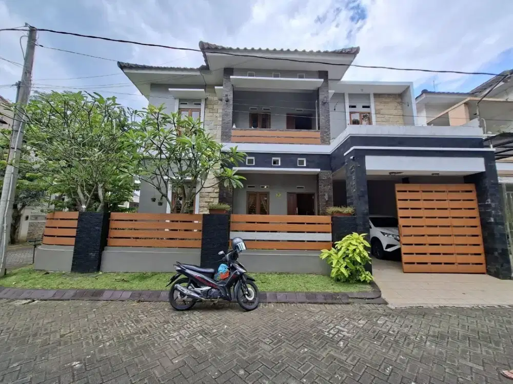 Dijual Rumah Minimalis Dekat Terminal dan Araya di Pondok Wisata Pakis Malang