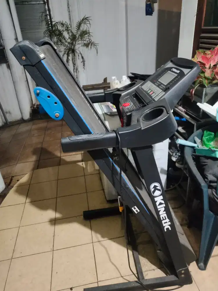 Jual treadmill merk kinetik lama gak dipake