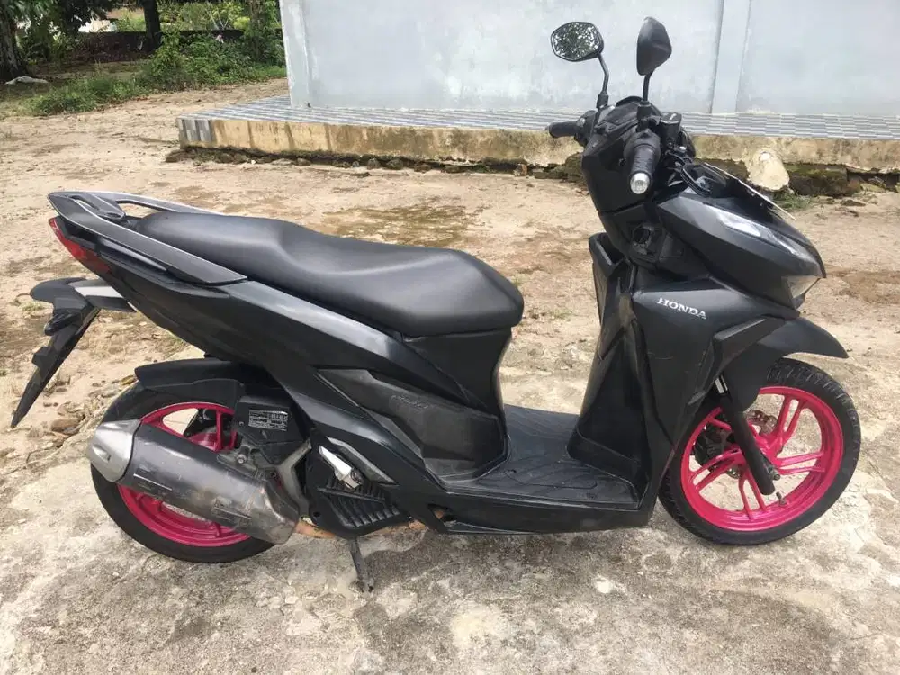 VARIO 150. 2018