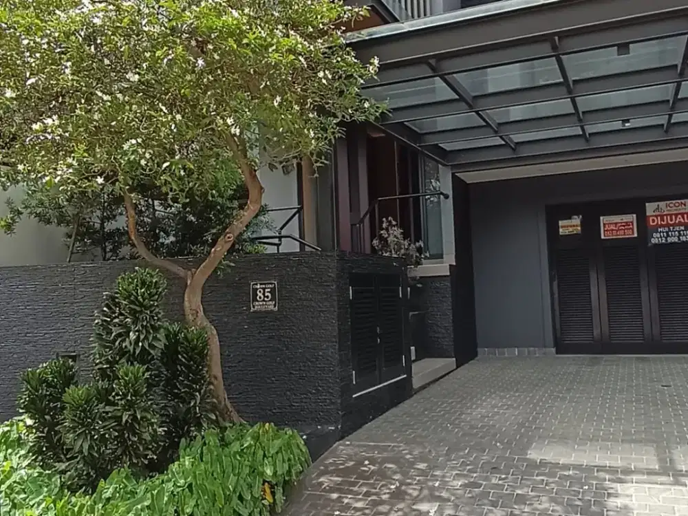 Dijual Rumah Crown Golf  Pik