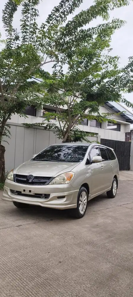Toyota Kijang Innova 2007 Bensin