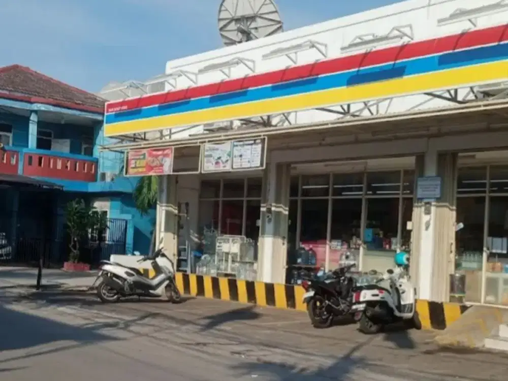 Dijual Kios / Ruko di Jakarta Barat Aktif terpakai dan Lingkungan Ramai - Daan Mogot Estate Jakarta Barat