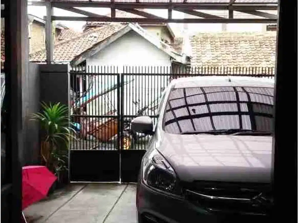 Dijual RuahSayap Taman Kopo Mainroad dan Strategis