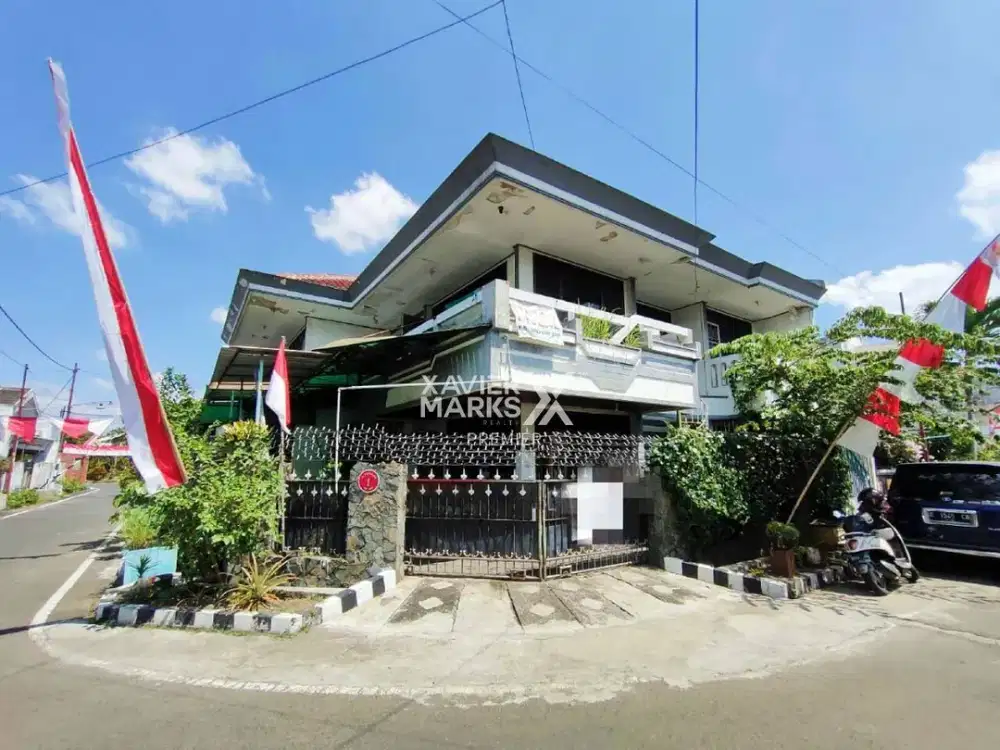 Dijual Rumah Tengah Kota Strategis Untuk Kosan di Burung Burung Sukun Malang