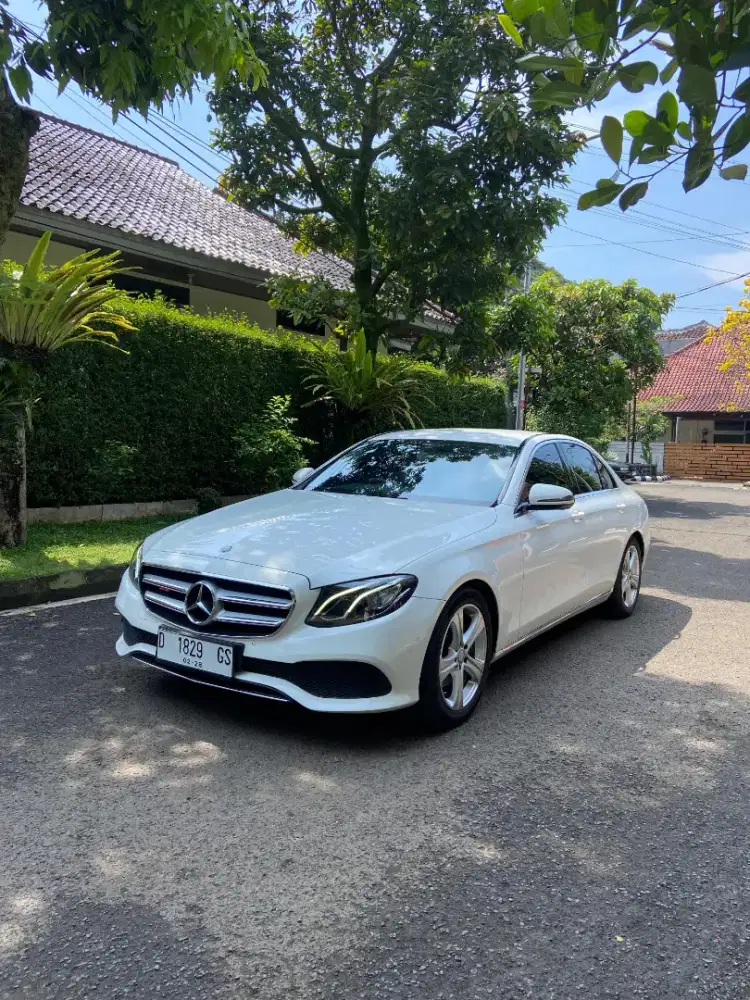 Mercedes-Benz E250 2017 Bensin