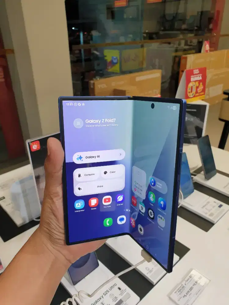 SAMSUNG Z FOLD7 GARANSI AKTIF 2 TAHUN BONUS CASING ORIGINAL & SPEAKER