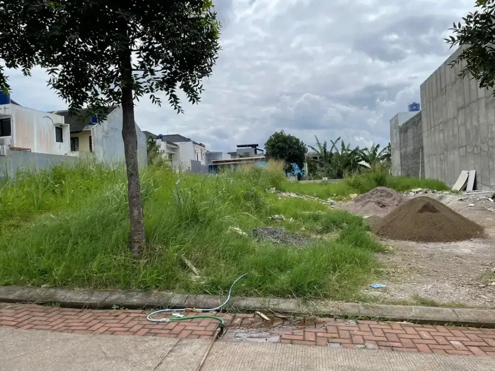 Tanah Kavling di Setraduta Bandung
