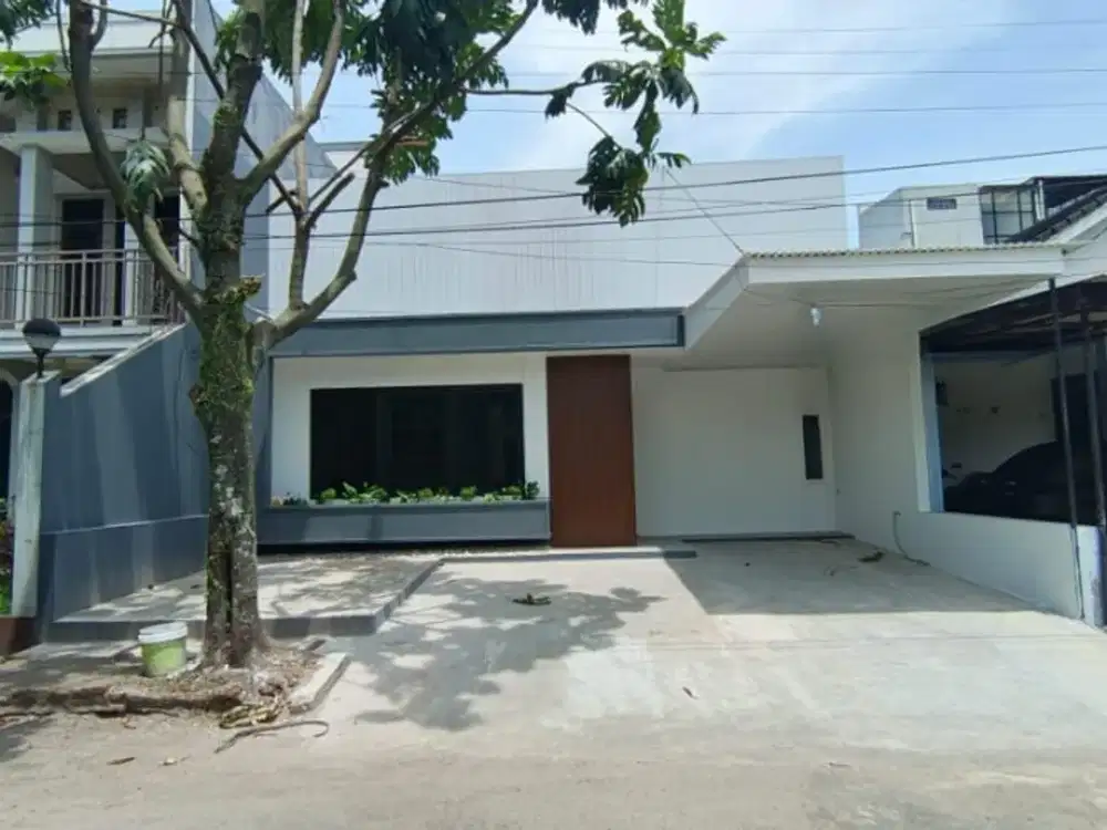 Rumah Bagus Dalam Komplek di Area Margacinta Buahbatu