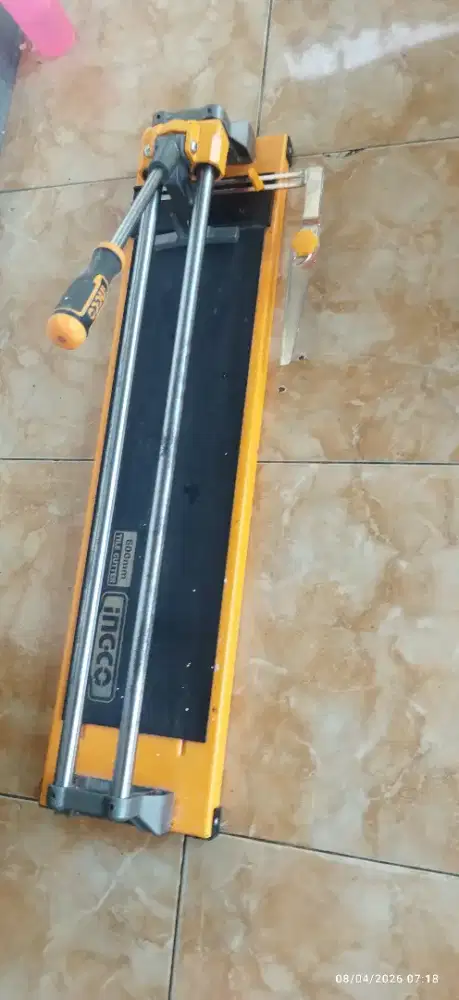 potongan granit 60×60 siap pakai