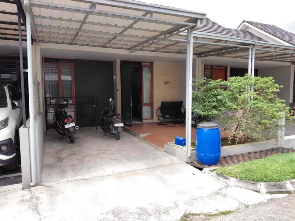 For Sale rumah
perum Bumi Siliwangi

Lt 100
Lb 69
kt 3
km 1 
listrik 5500wt
air sible
semi furnish
hadap selatan
SHM

hrg 1,2M nego