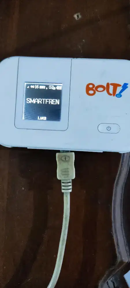 Modem Mifi 4G Bolt Huawei E5372s All Operator