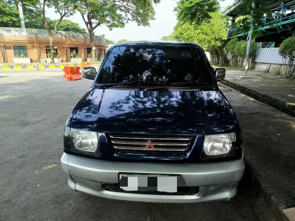 Mitsubishi Kuda 1999 Bensin