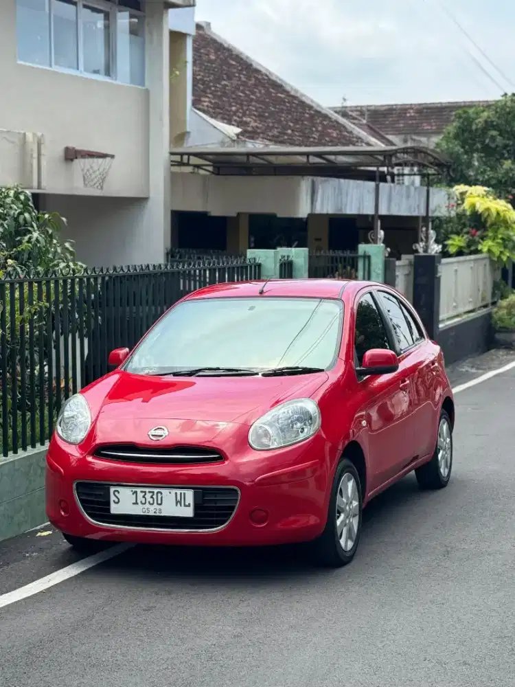 Nissan March 1.2 XS Matic 2013