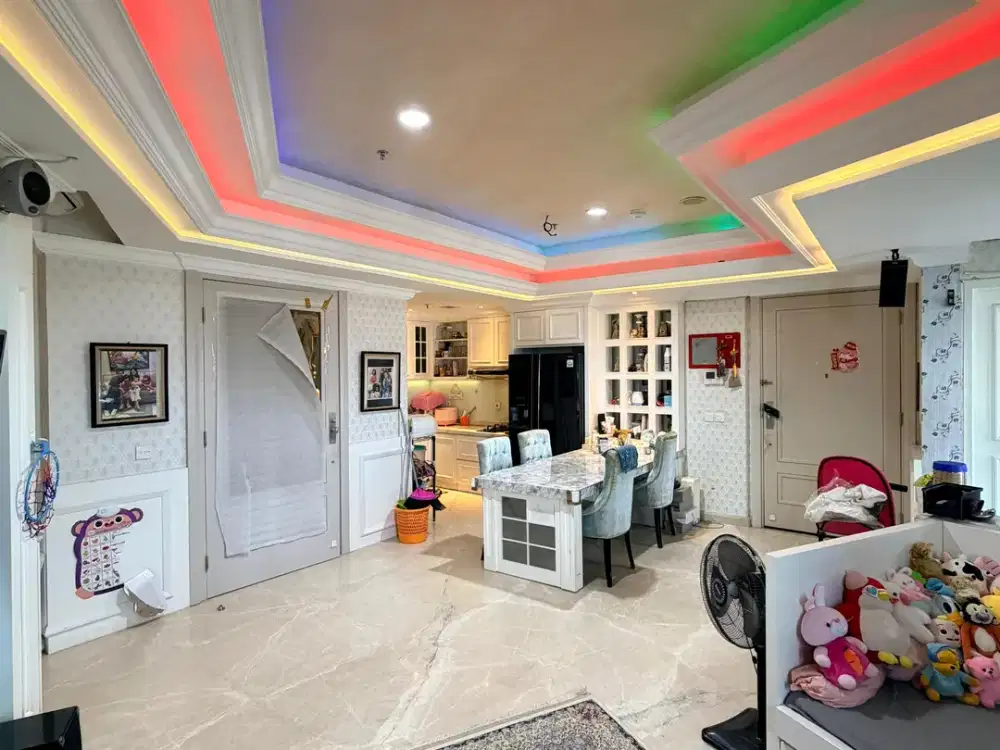 THE PEAK 57 TUNJUNGAN PLAZA