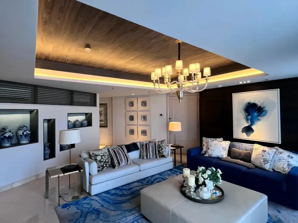 THE PEAK 30 TUNJUNGAN PLAZA