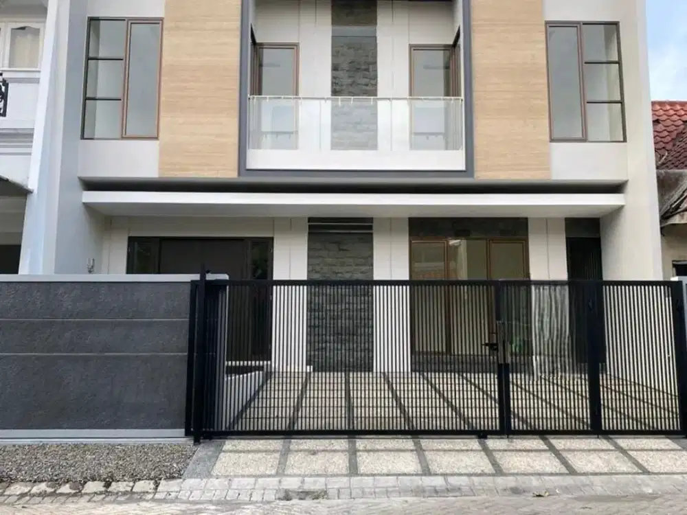 INTERNATIONAL VILLAGE