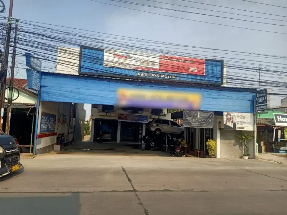 Di juaL bengkeL mobiL aktif + rumah Lt2