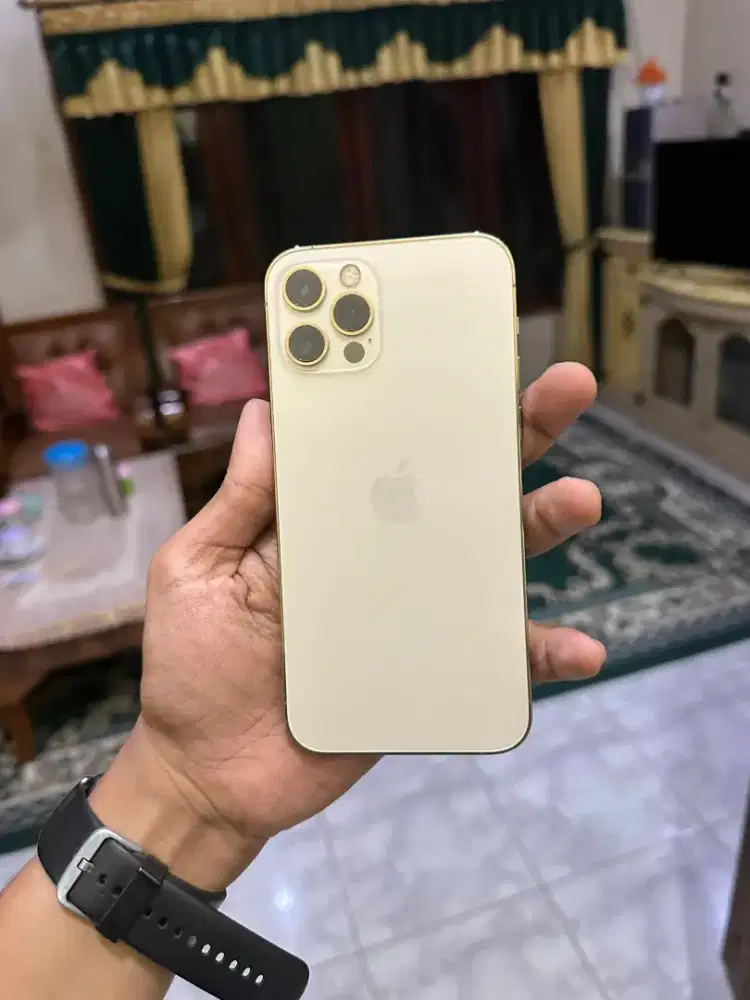 IPhone 12 pro 256 ibox