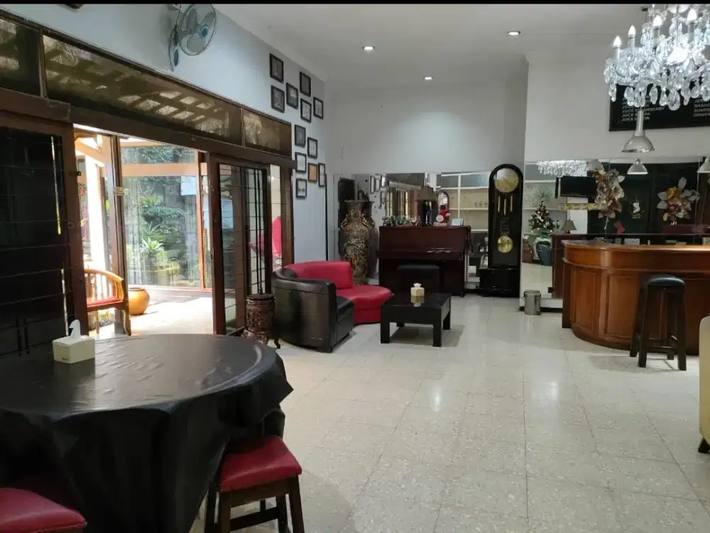 Rumah dan Tempat Usaha Pusat Kota di Sayap Pelajar Pejuang Bandung