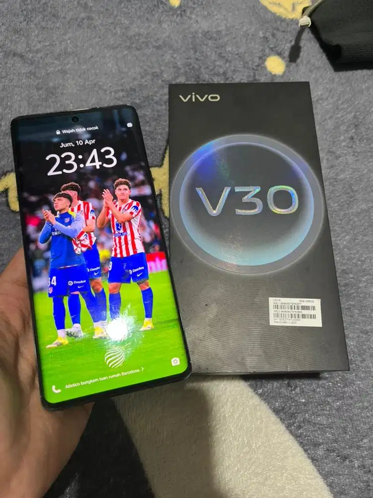 vivo v30 5g 8/256 fullset