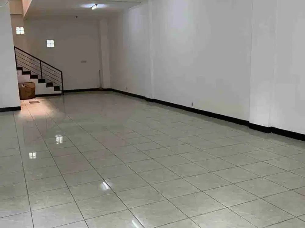 DIJUAL RUKO 3 LANTAI