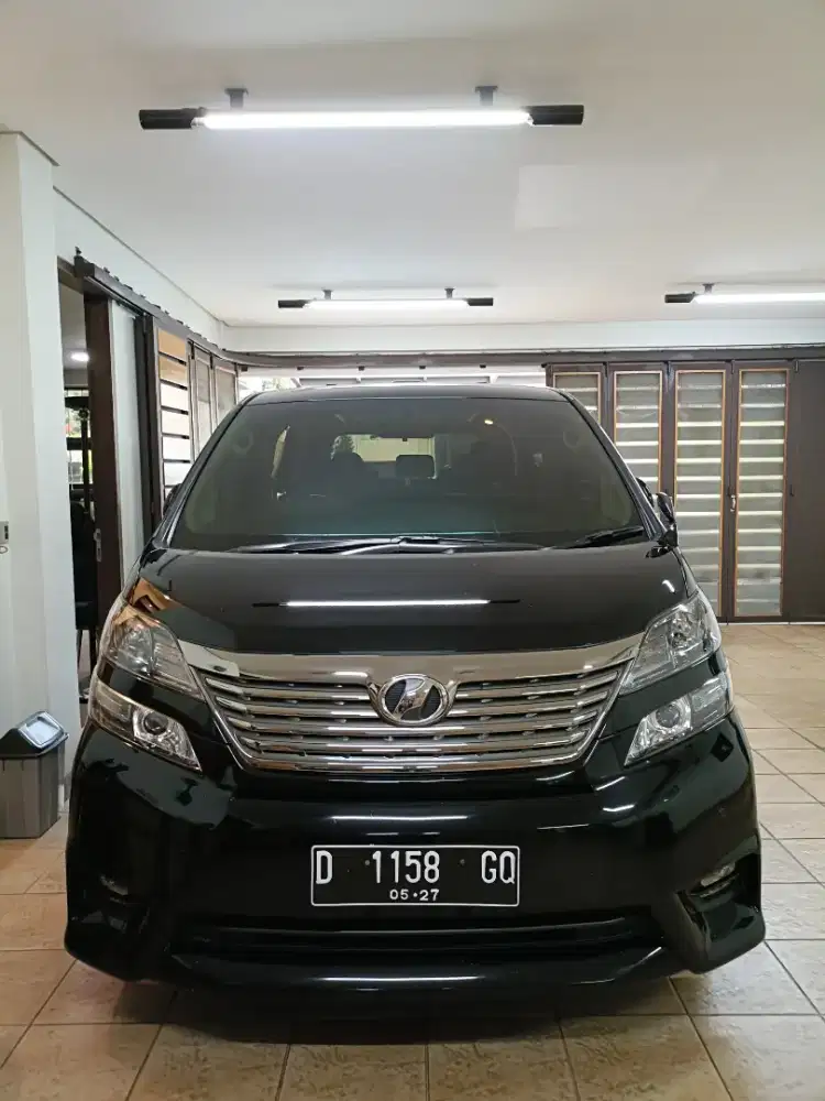 Toyota Vellfire 2011 Bensin