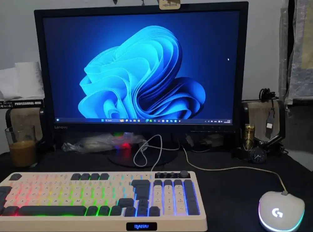 KOMPUTER 1 SET SIAP LIVESTREAM