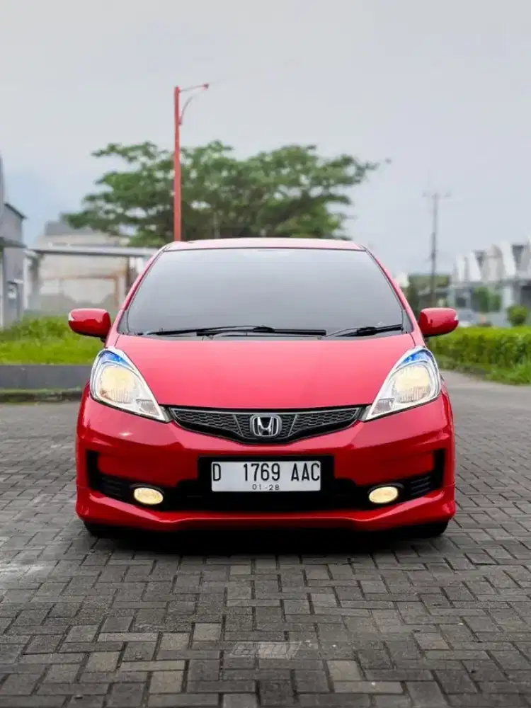 Honda Jazz GE8 RS 2012 AT