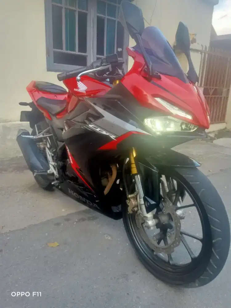 Honda CB150R 2021