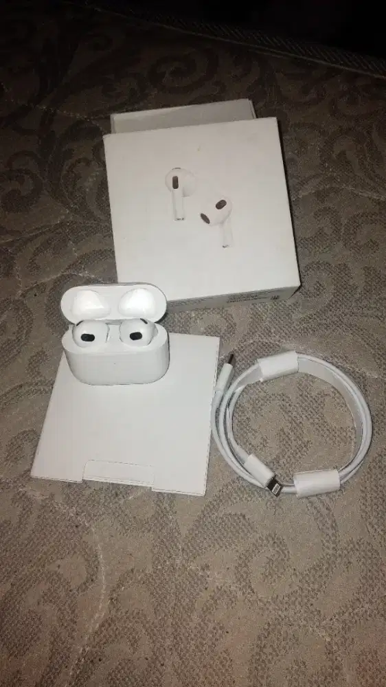 airpods gen 3 original