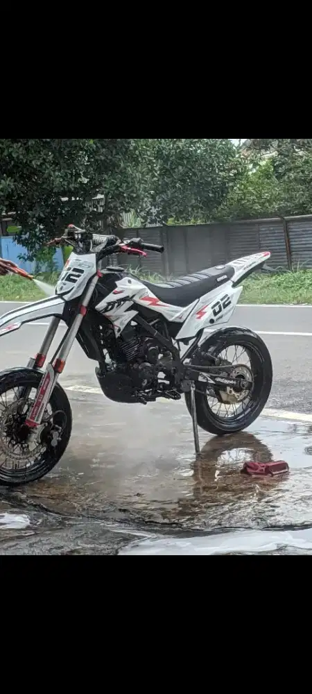 Dtracker supermoto