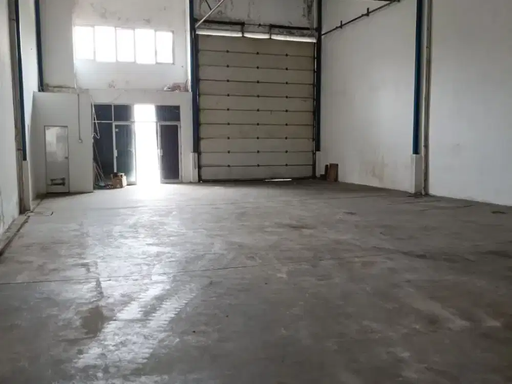 Disewakan Gudang Luas Lokasi Strategis di Central Cakung, Jakarta Timur