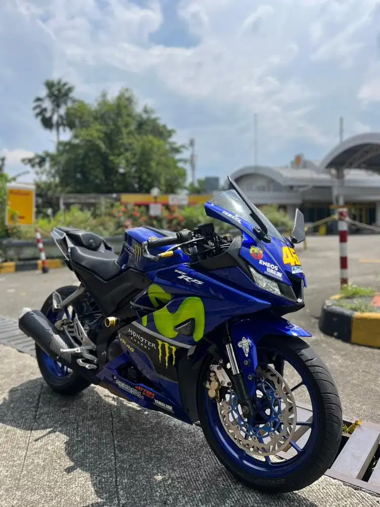 Yamaha R15 V3 Special Edition Monster Energy