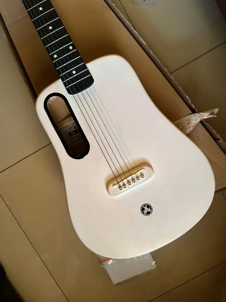 gitar akustik artisan