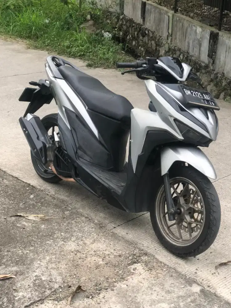 Vario 150 keyless cbs iss 2020 plat bm