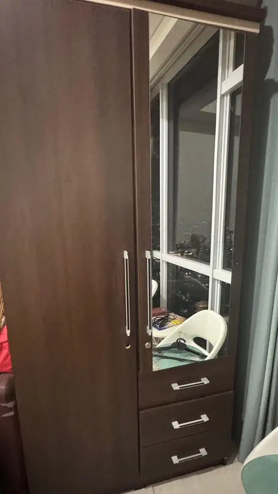 Lemari Pakaian double door