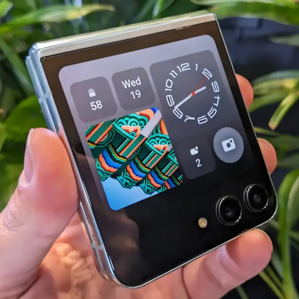 Samsung Z FLIP 5 5G 256GB SEIN MINT