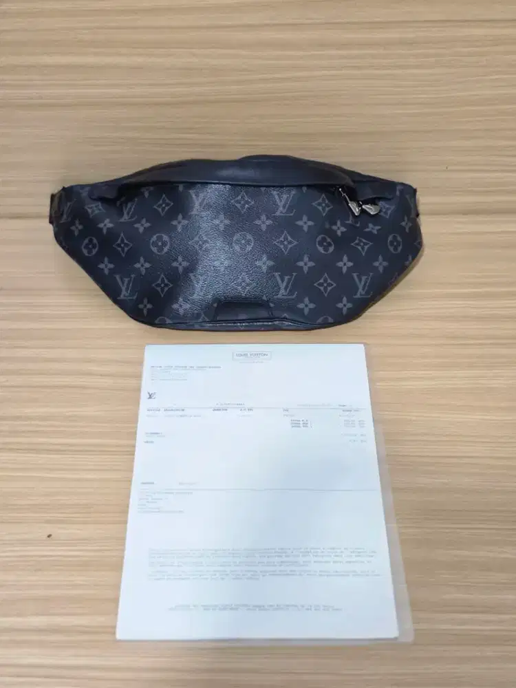 Sling bag Louis Vuitton (LV)