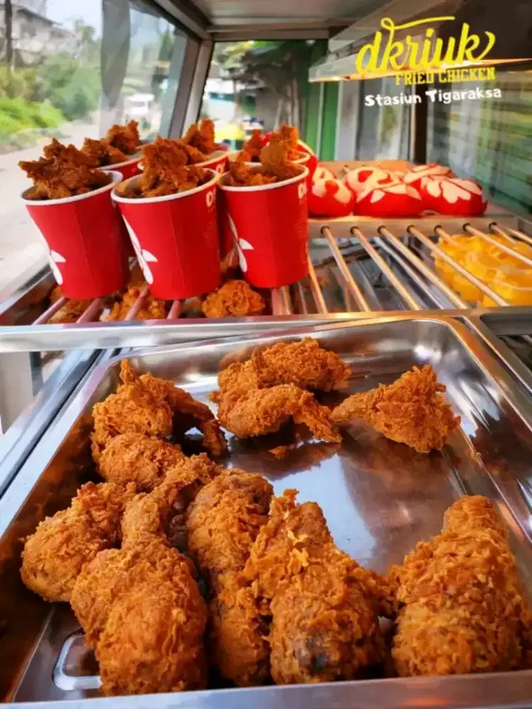 Cari pekerjaan koki fred chiken