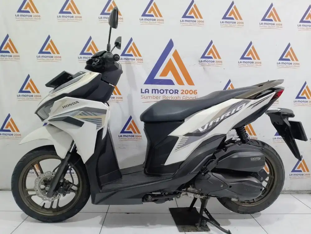 VARIO 125 CBS ISS 2023 | SIAP PAKAI | KREDIVO/SPAYLATER/CC0%/TT