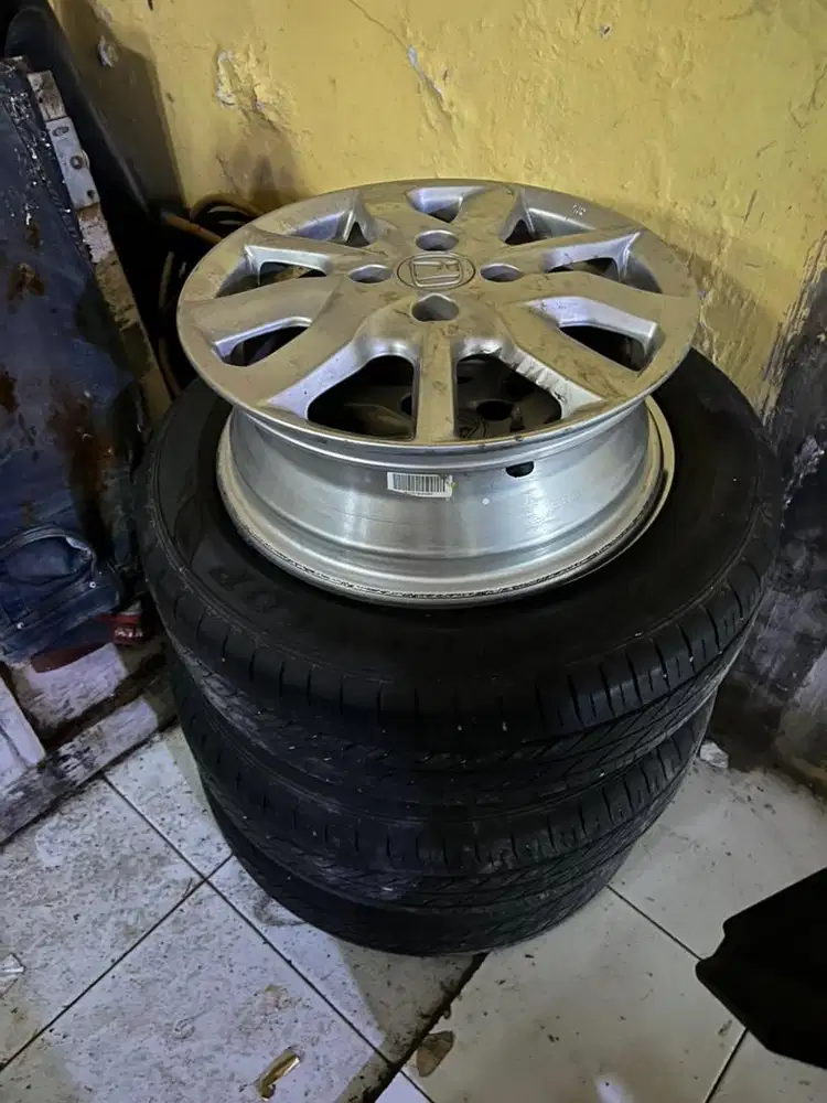 Velg honda brio