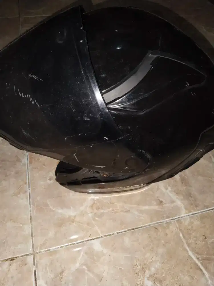 Helm HRV Proton Polos