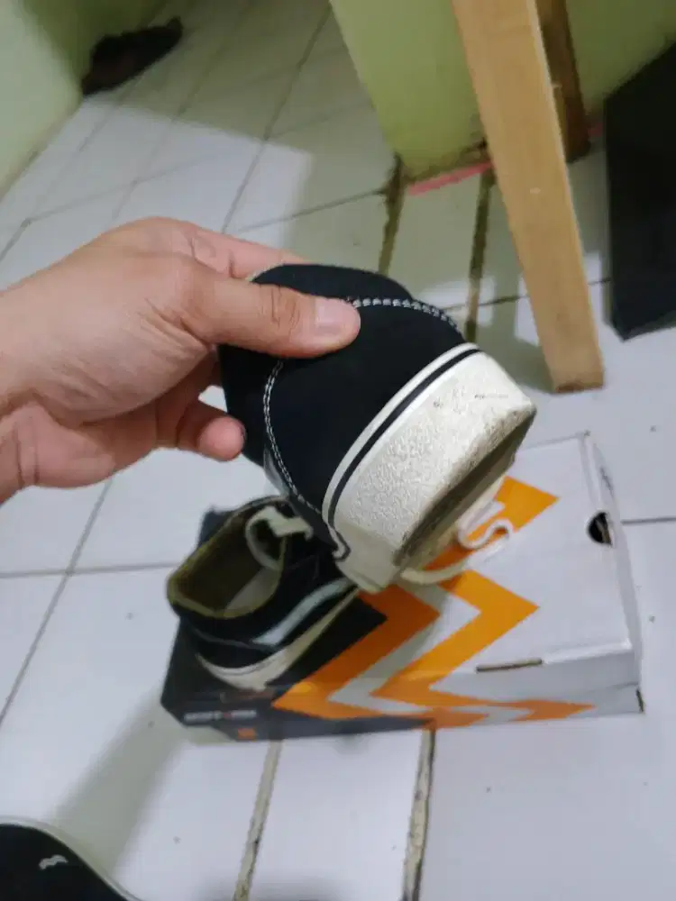Sepatu geoff max & sepatu biasa
