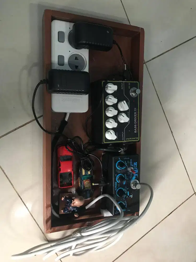 Satu Set Efek Bass Driver DI & Fuzz Lengkap