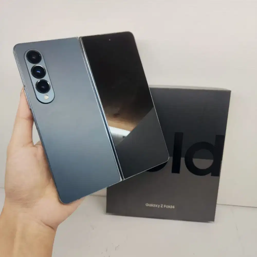 Samsung Z flip 4 12/512Gb Resmi Sein, Mulus, lengkap, no kendala.