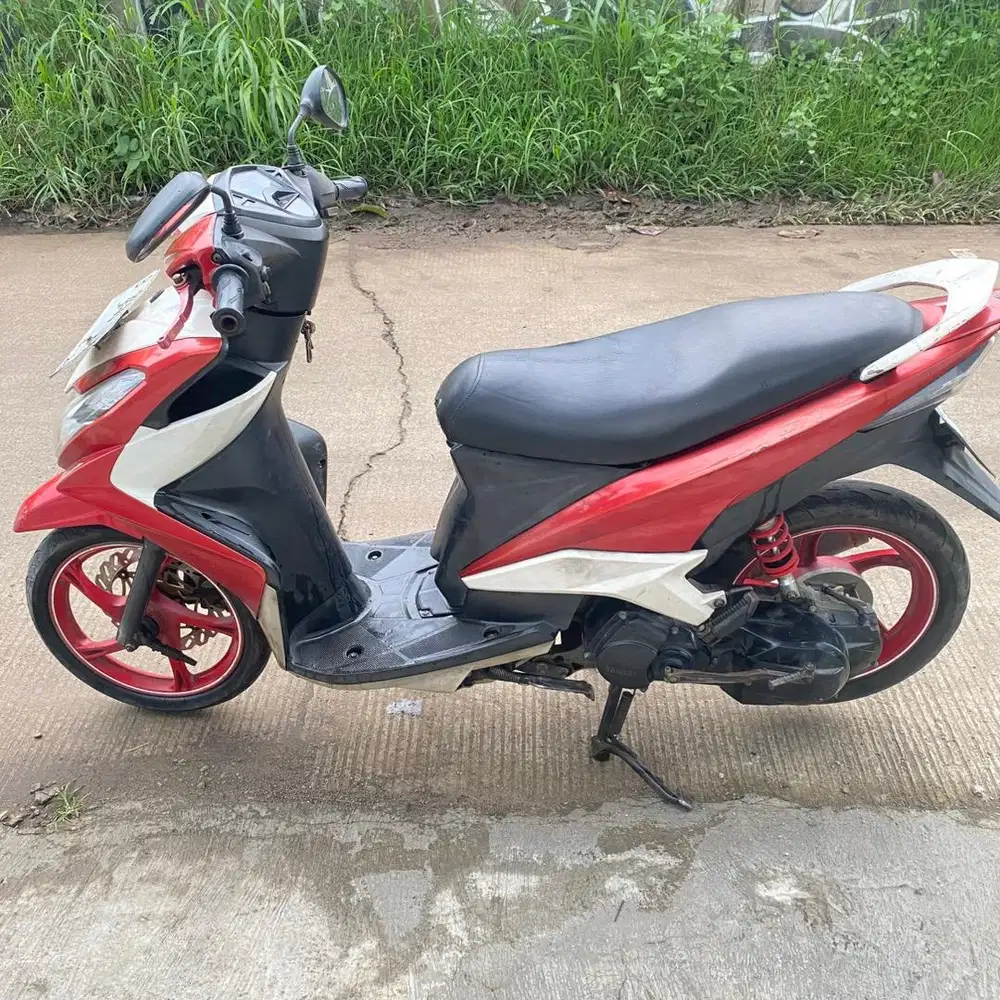 Motor YAMAHA XEON RC 125cc 2014