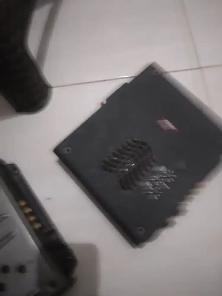 Power ampli mobil monoblok kicher kx400.1